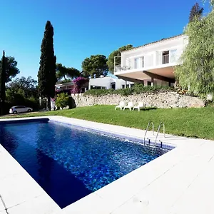 Cala Castell Suites Pensión Vall-Llobrega